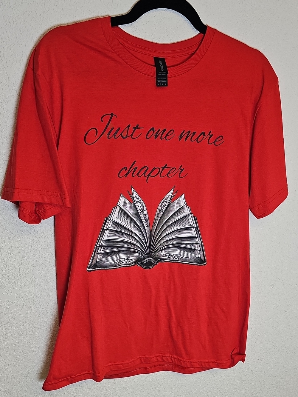 Just One More Chapter Red Graphic Tee - Unbranded
